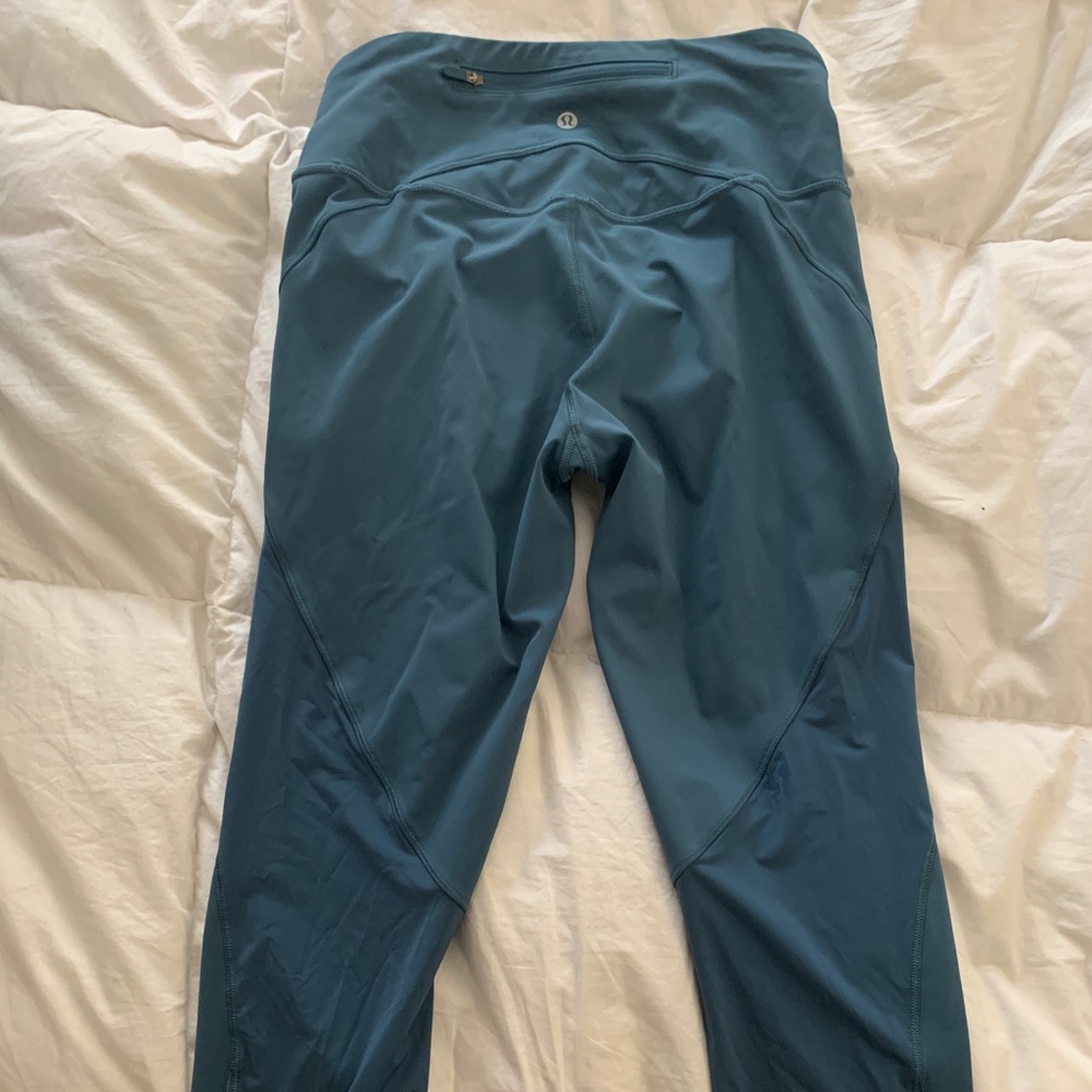 Teal blue lululemon cropped leggings